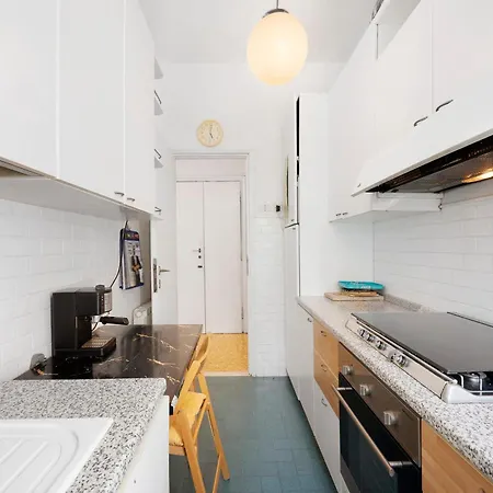 Next To 5 Terre Apartment